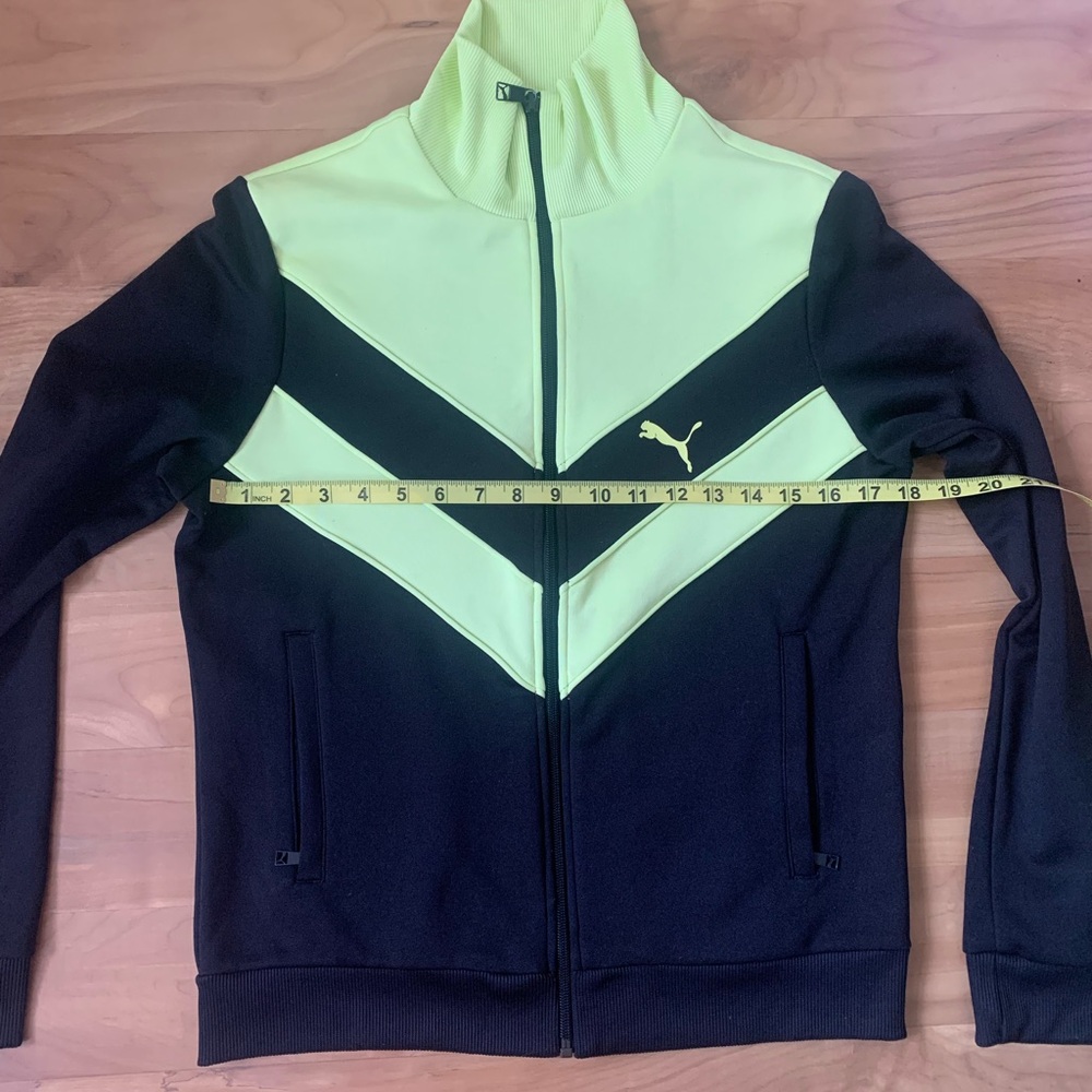 Retro Zip-Up: Puma - Picture 10 of 12
